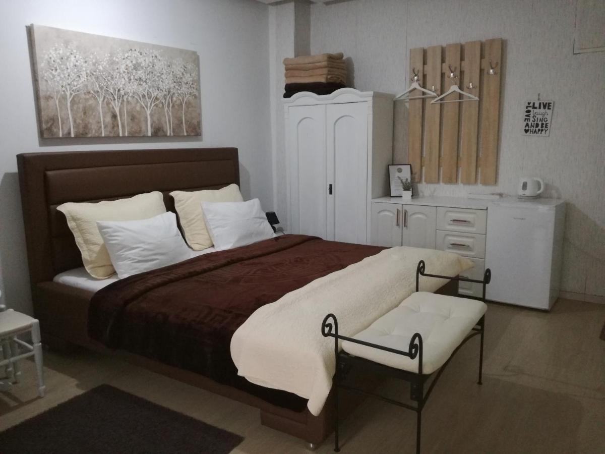 Guesthouse Coco Slavonski Brod Zewnętrze zdjęcie